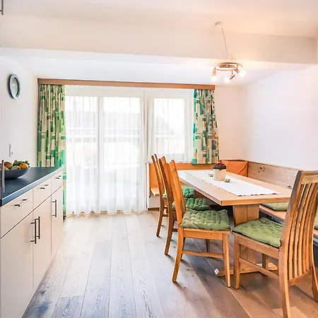 Apartmán Haus Rothorn Schröcken Exteriér fotografie